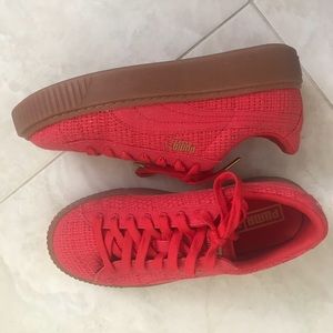 Puma Woven Platform Gum bottom sneaker